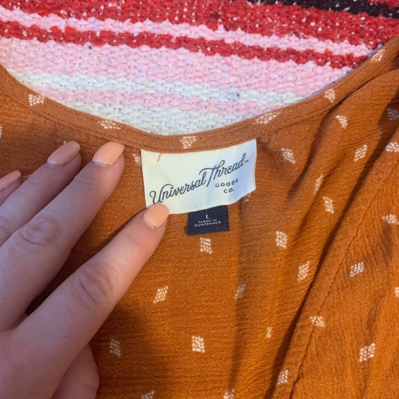 SOLD Universal Thread Wrap Blouse - Picture 8 of 8